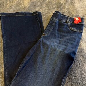 SPANX Women’s flare jeans